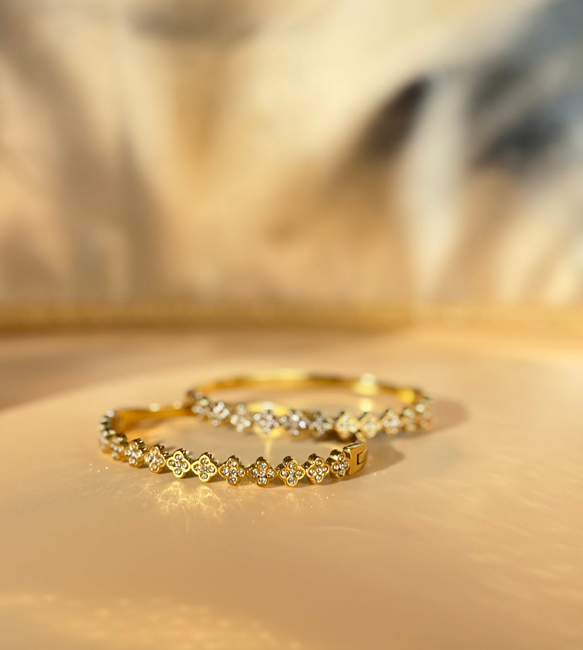 Golden Clover Sparkle Bracelet